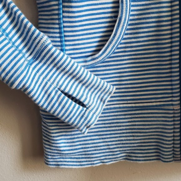 Lululemon THIS ITEM IS SOLD - Picture 6 of 7